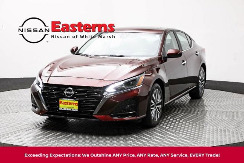 Certified 2023 Nissan Altima 2.5 SV w/ SV Premium Package image 1