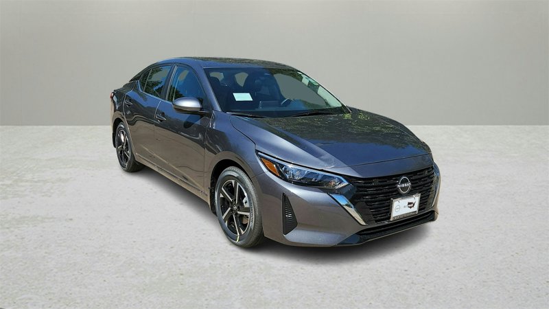 Certified 2025 Nissan Sentra SV image 1