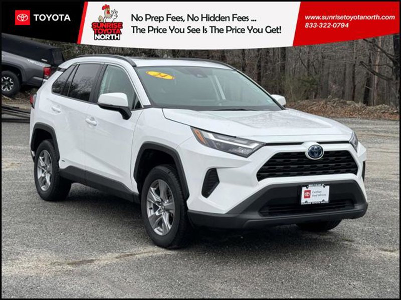 Certified 2024 Toyota RAV4 XLE image 1