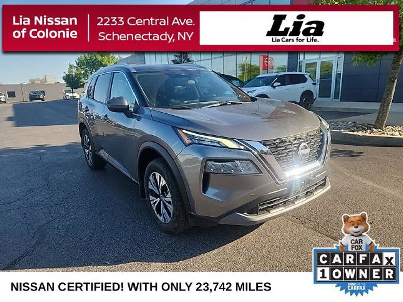 Certified 2022 Nissan Rogue SV w/ SV Premium Package image 1