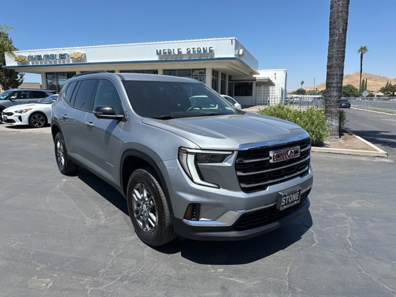 Certified 2025 GMC Acadia Elevation image 1