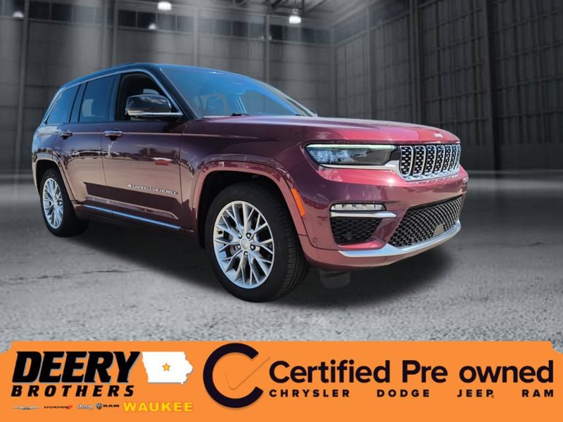 Certified 2024 Jeep Grand Cherokee Summit w/ Luxury Tech Group V image 1