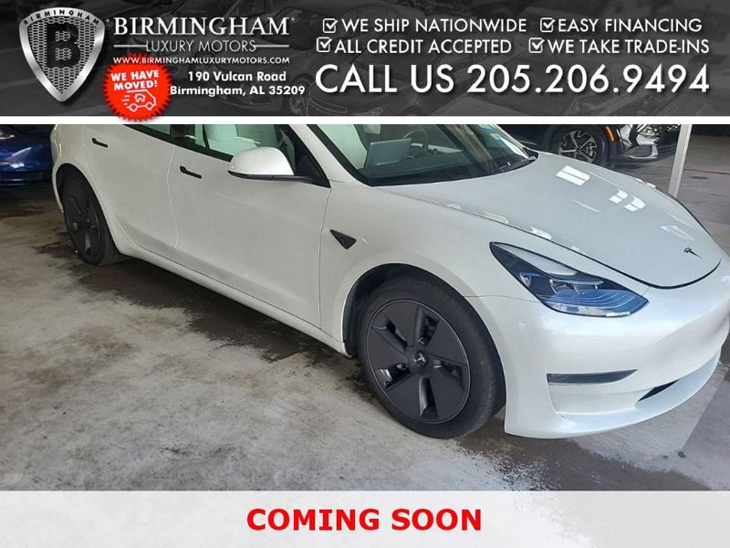 Used 2023 Tesla Model 3 Standard Range image 1