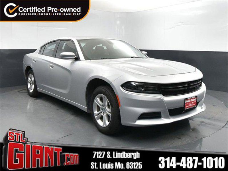 Certified 2022 Dodge Charger SXT image 1
