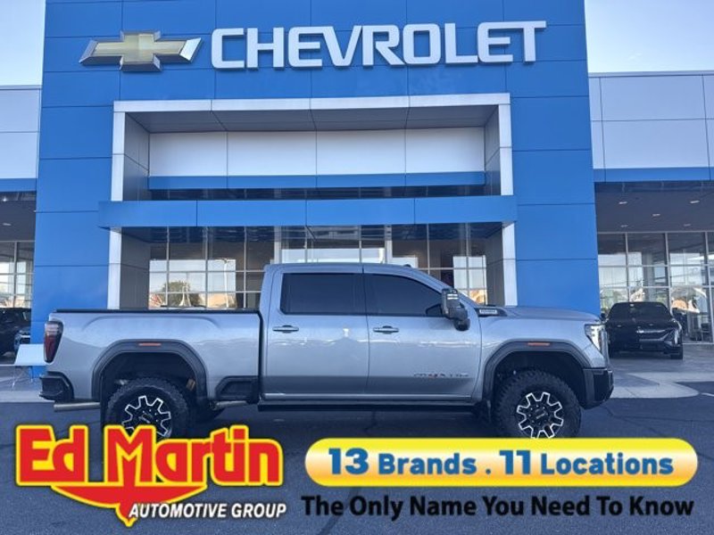 Certified 2024 GMC Sierra 2500 AT4X image 1