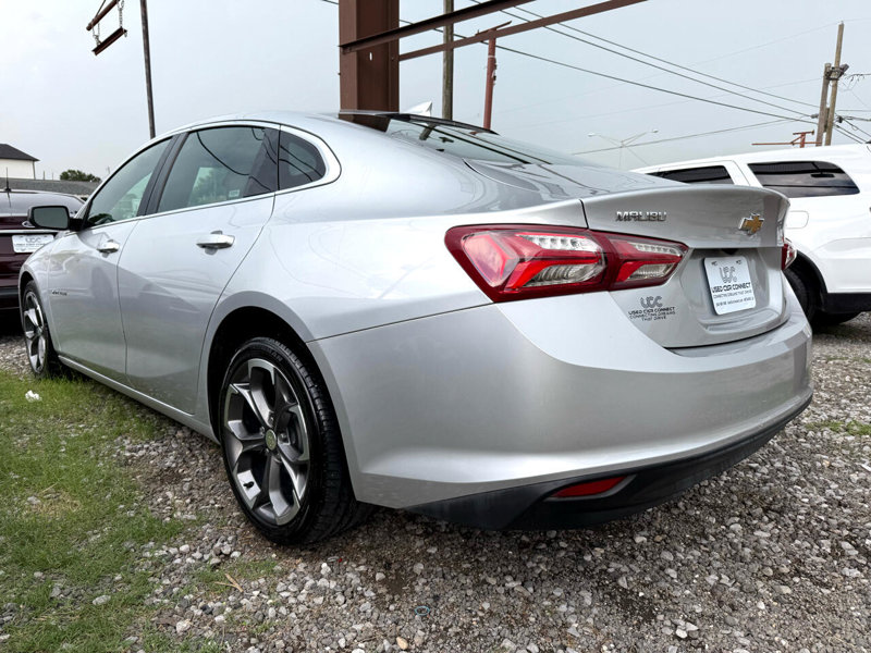 Used 2021 Chevrolet Malibu LT image 1