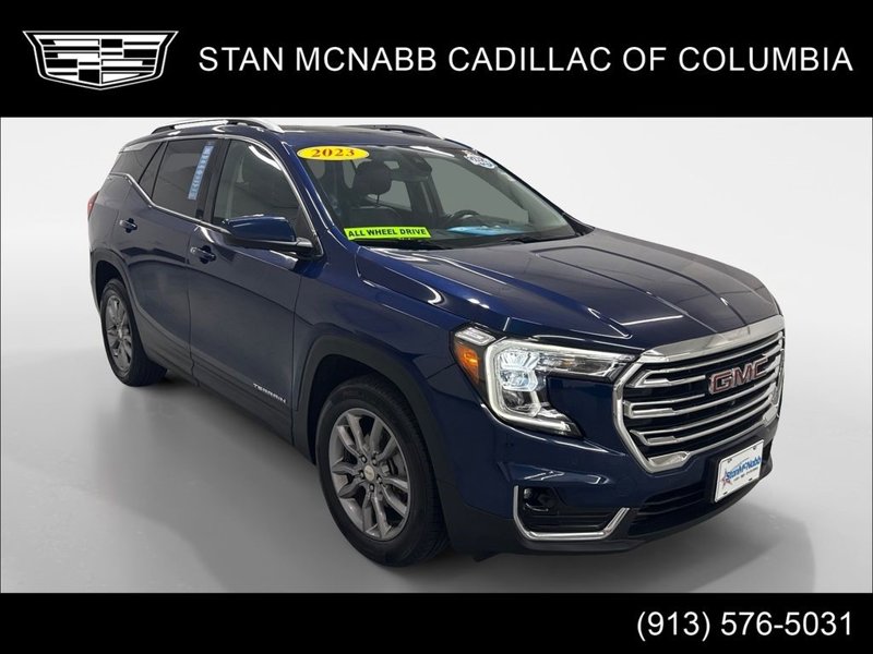 Certified 2022 GMC Terrain SLT w/ Infotainment Package II image 1