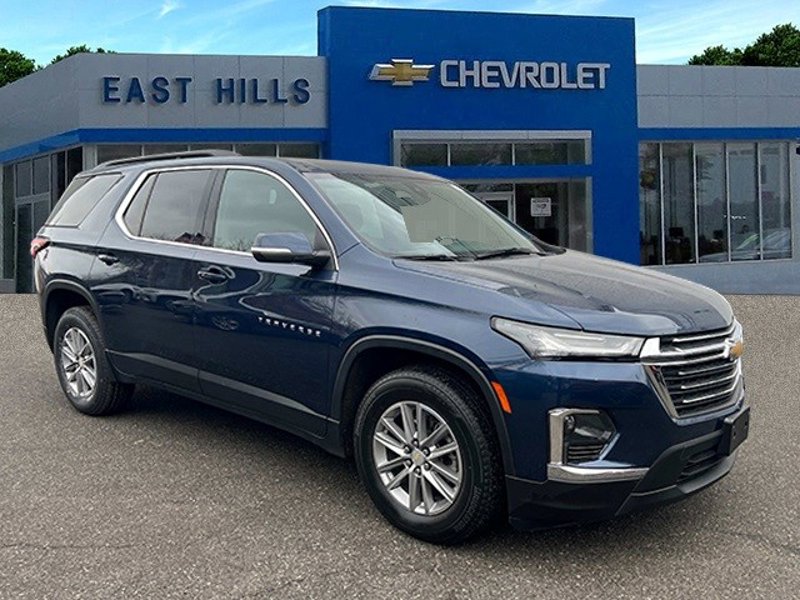 Certified 2022 Chevrolet Traverse LT image 1