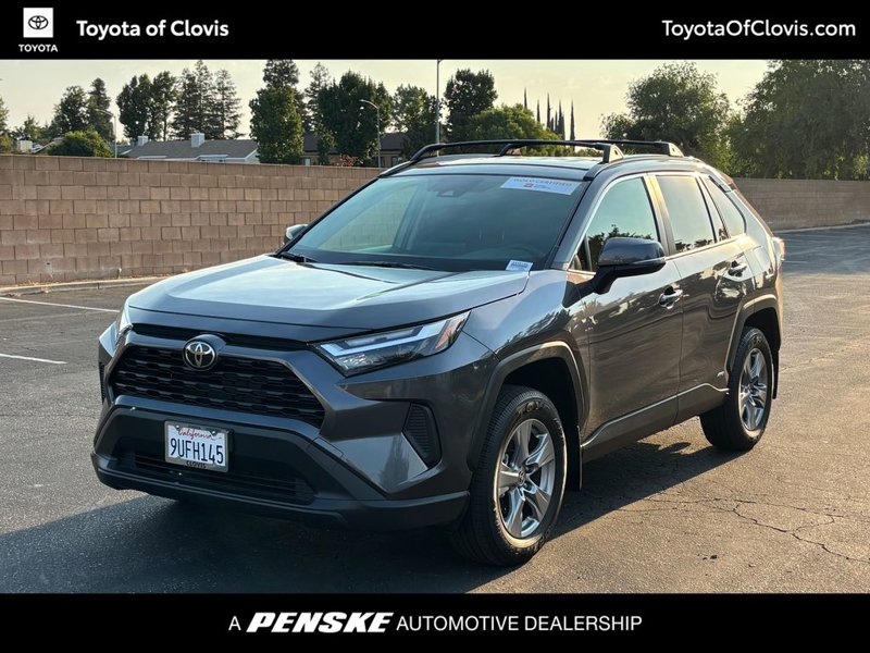 Certified 2025 Toyota RAV4 XLE image 1