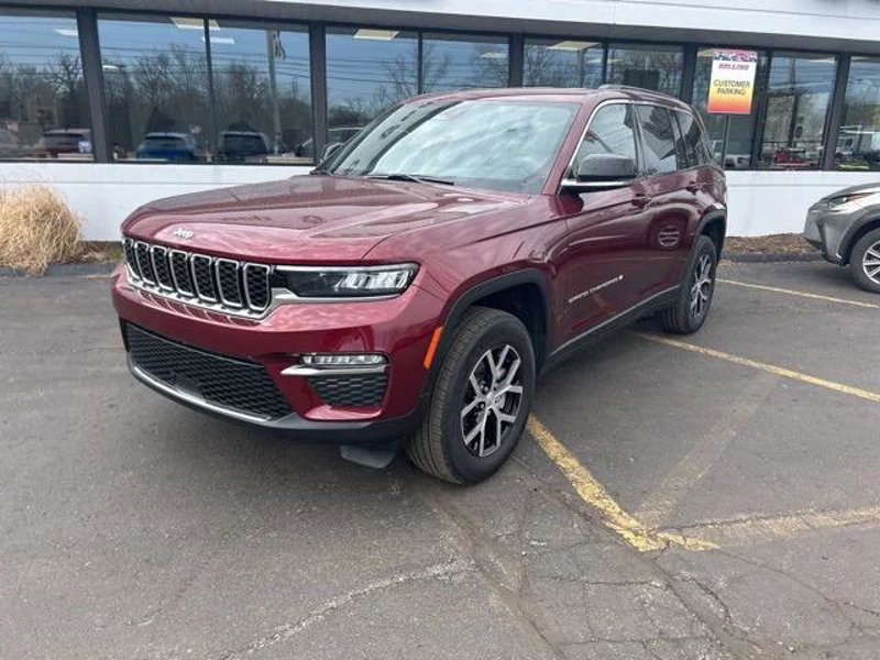 Certified 2024 Jeep Grand Cherokee Limited w/ Trailer Tow Package image 1