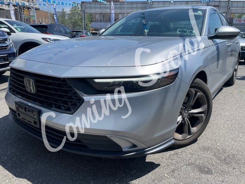 Used 2023 Honda Accord EX image 1