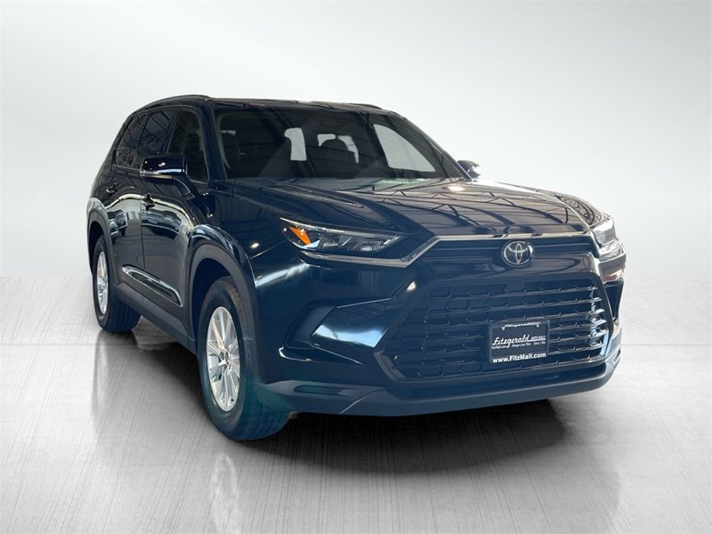 Certified 2024 Toyota Grand Highlander XLE image 1