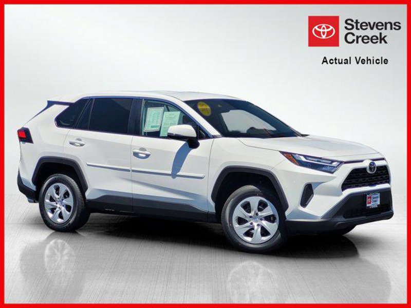 Certified 2025 Toyota RAV4 LE image 1