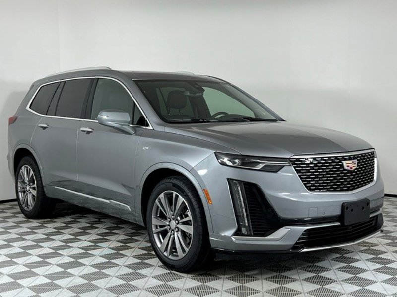 Certified 2025 Cadillac XT6 Premium Luxury image 1