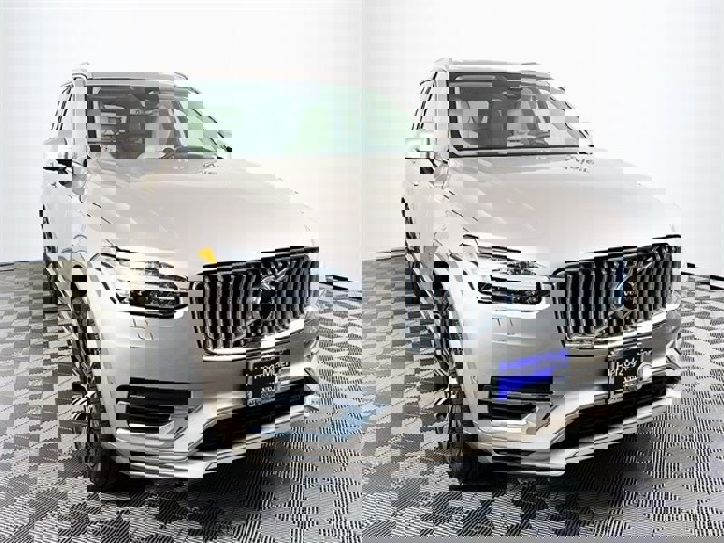 Certified 2024 Volvo XC90 T8 Ultimate image 1