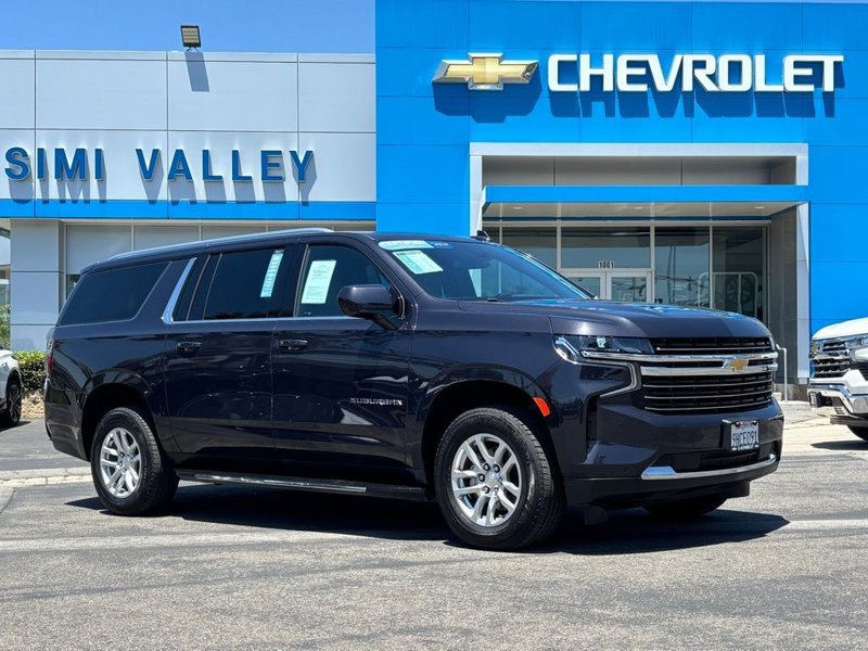 Certified 2023 Chevrolet Suburban LT image 1