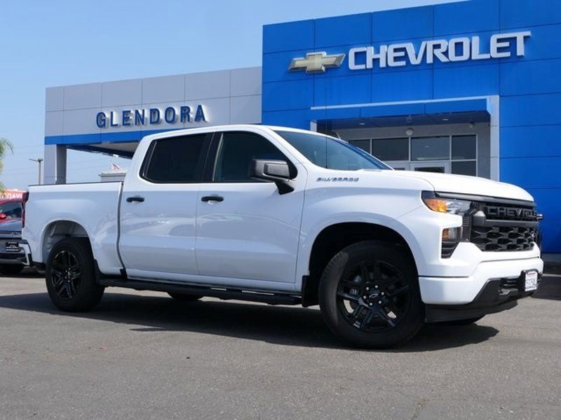 Certified 2024 Chevrolet Silverado 1500 Custom image 1
