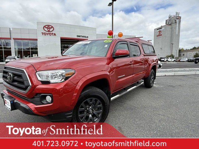 Certified 2023 Toyota Tacoma SR5 image 1