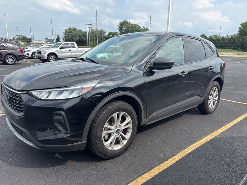 Used 2025 Ford Escape Active image 1