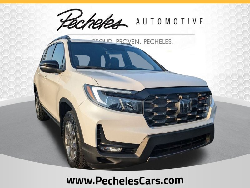 Certified 2024 Honda Passport TrailSport image 1