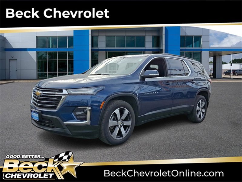 Certified 2022 Chevrolet Traverse LT w/ LT Premium Package image 1