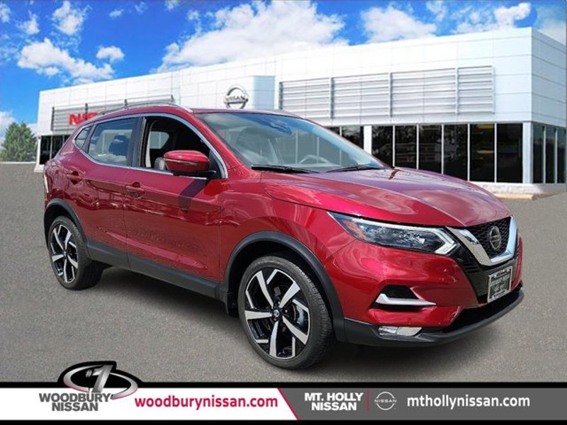 Certified 2022 Nissan Rogue Sport SL image 1