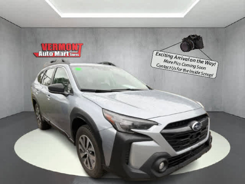 Used 2023 Subaru Outback image 1