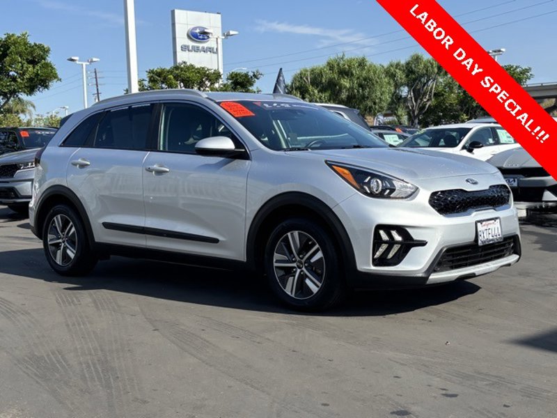 Certified 2021 Kia Niro LXS image 1