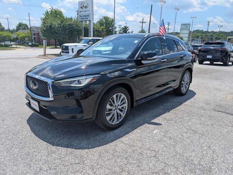 Certified 2023 INFINITI QX50 Luxe image 1