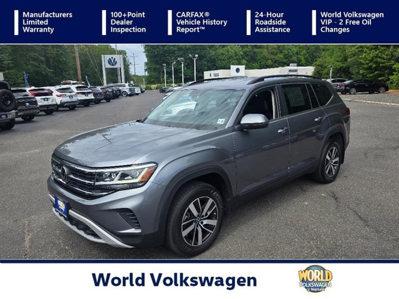 Certified 2023 Volkswagen Atlas SE image 1