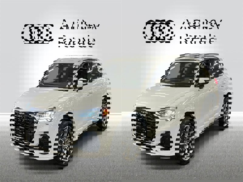 Certified 2025 Audi Q3 2.0T Premium w/ Convenience Package image 1