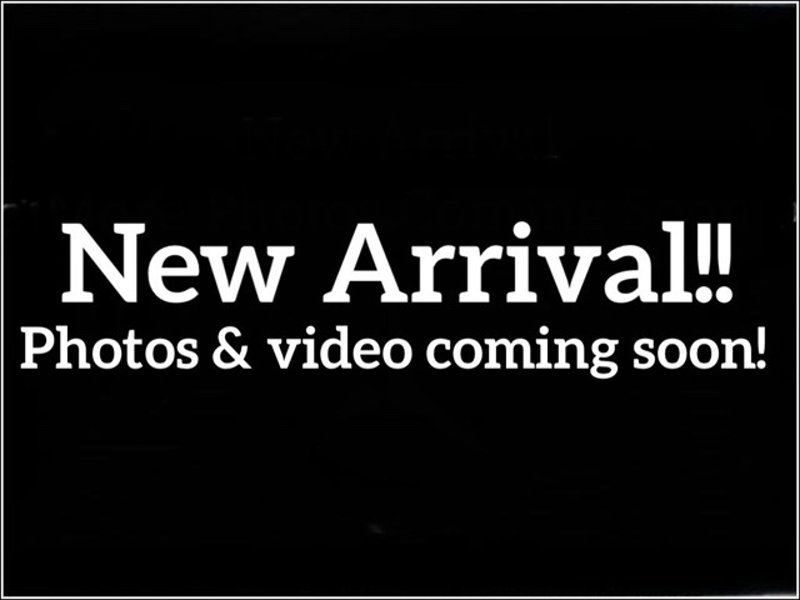 Used 2024 Land Rover Defender 130 X-Dynamic SE image 1