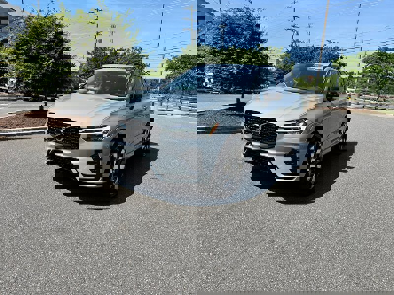 Certified 2025 Volvo XC60 T8 Plus w/ Protection Package Premier image 1