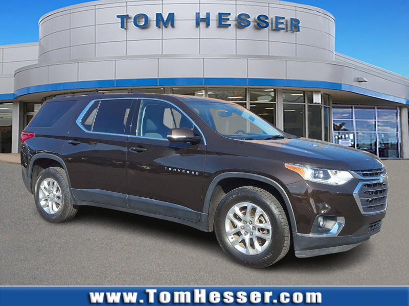 Certified 2019 Chevrolet Traverse LT image 1