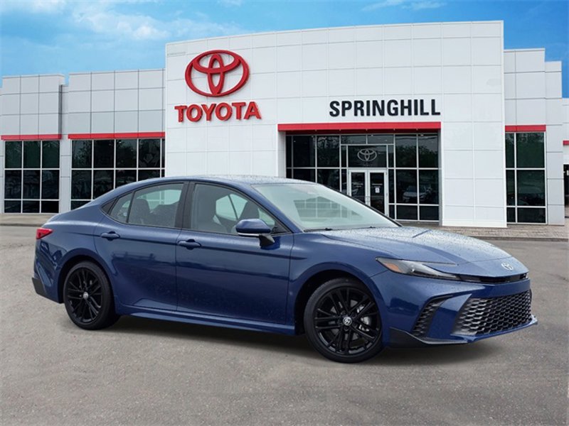 Certified 2025 Toyota Camry SE image 1