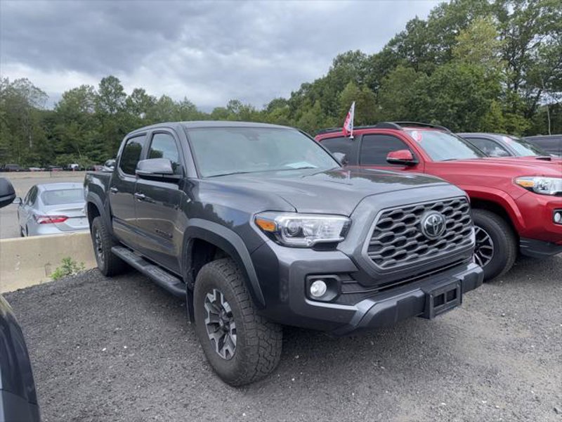 Certified 2023 Toyota Tacoma TRD Off-Road image 1