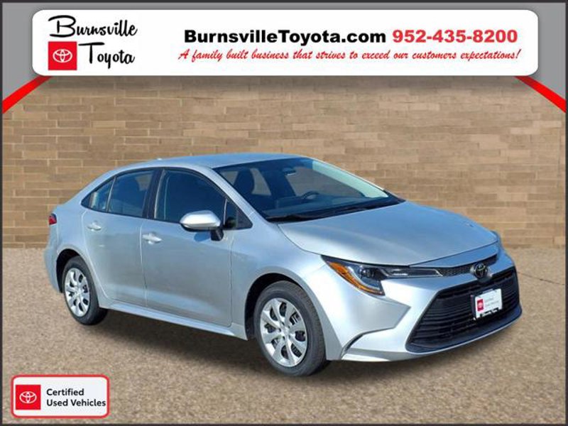 Certified 2024 Toyota Corolla LE image 1