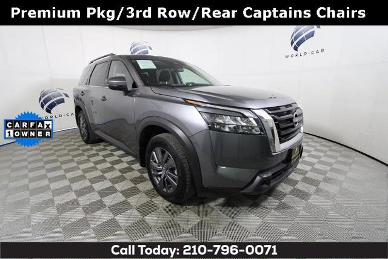 Certified 2024 Nissan Pathfinder SV w/ SV Premium Package image 1