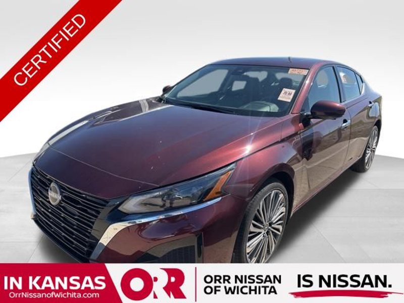 Certified 2024 Nissan Altima 2.5 SL image 1