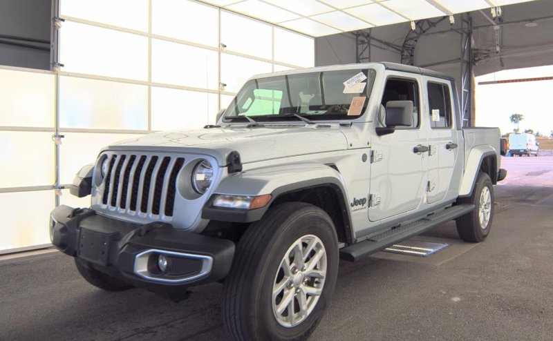 Used 2023 Jeep Gladiator Sport image 1