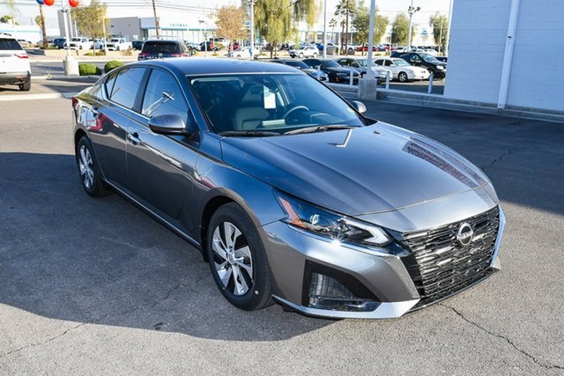 Certified 2025 Nissan Altima 2.5 S image 1