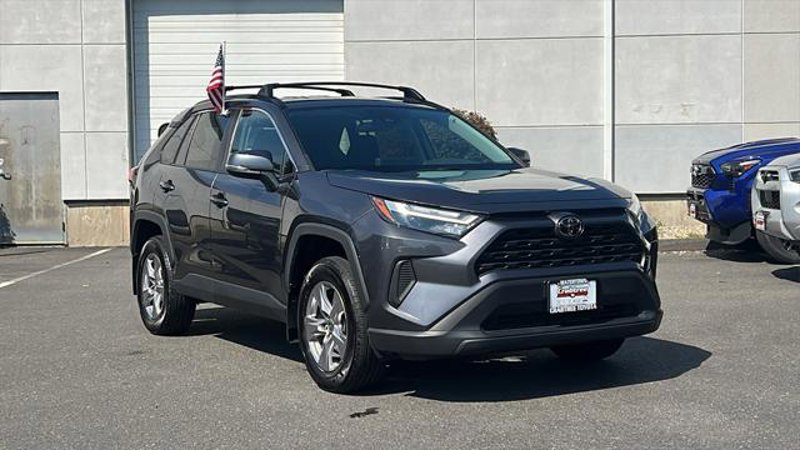 Certified 2023 Toyota RAV4 XLE image 1