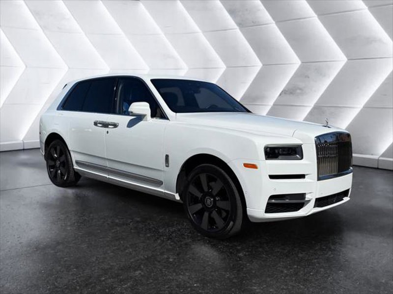 Certified 2023 Rolls-Royce Cullinan image 1