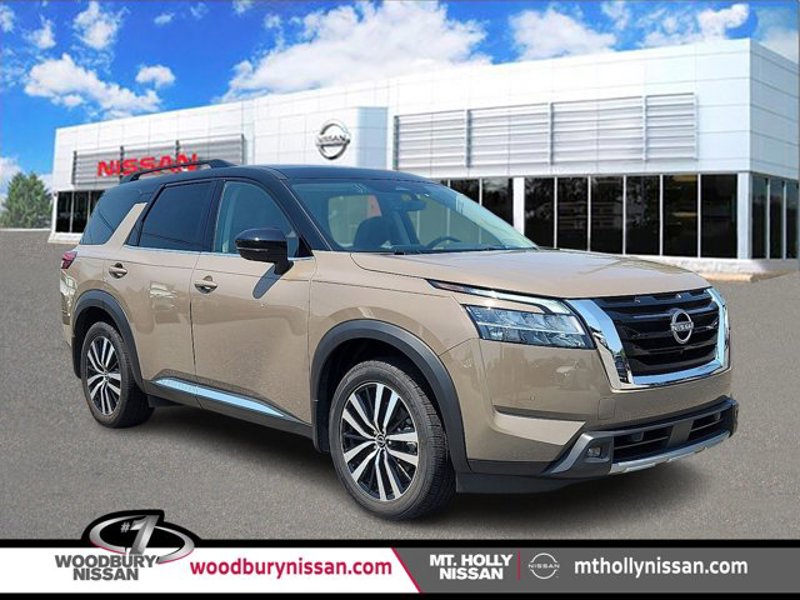 Certified 2024 Nissan Pathfinder Platinum w/ Cargo Package image 1
