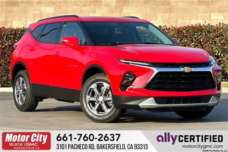 Certified 2024 Chevrolet Blazer LT image 1