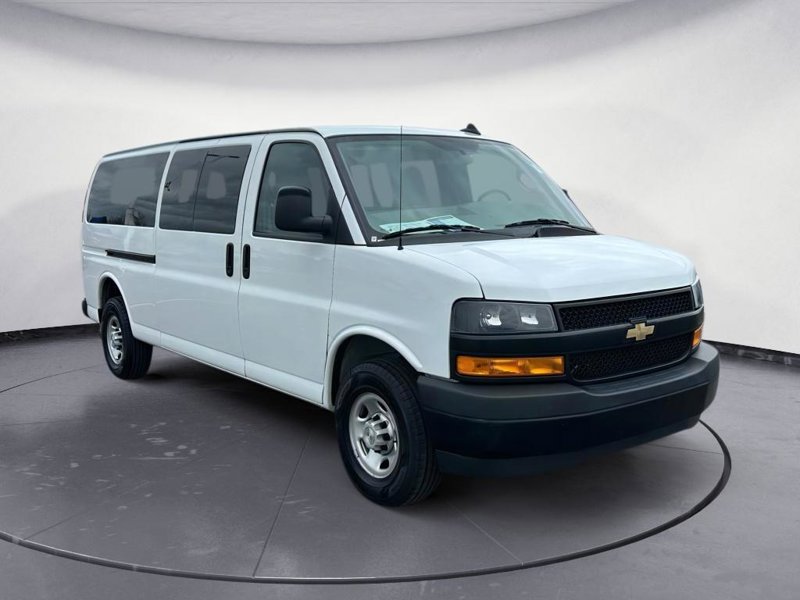 Certified 2022 Chevrolet Express 3500 LS image 1