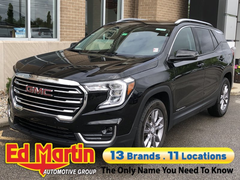Certified 2024 GMC Terrain SLT image 1