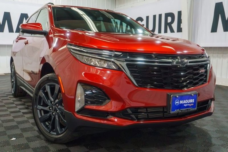 Certified 2022 Chevrolet Equinox RS w/ RS Leather Package image 1
