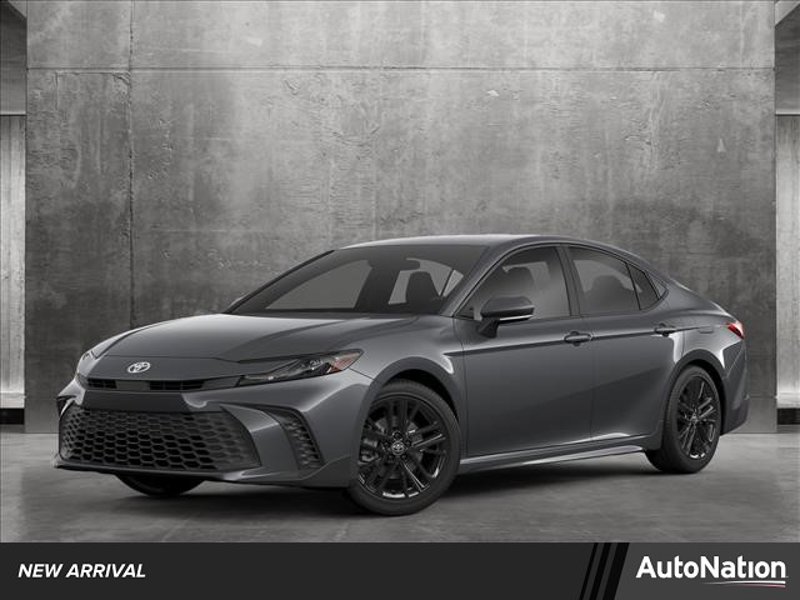 Certified 2025 Toyota Camry SE image 1