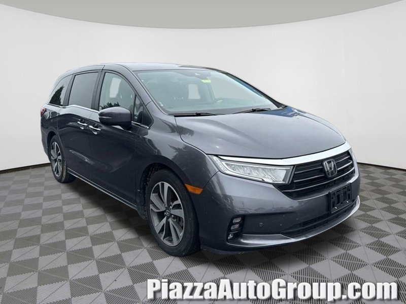 Certified 2023 Honda Odyssey Touring image 1